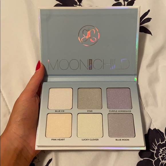 Anastasia Beverly Hills Other - Anastasia Beverly Hills Moonchild Glowkit